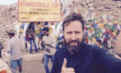 Tobi Grimminger  Cycling on the  tour with redspokes